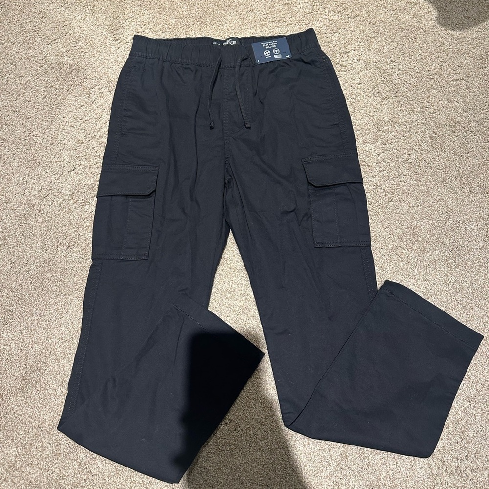 Black cargo from Hollister